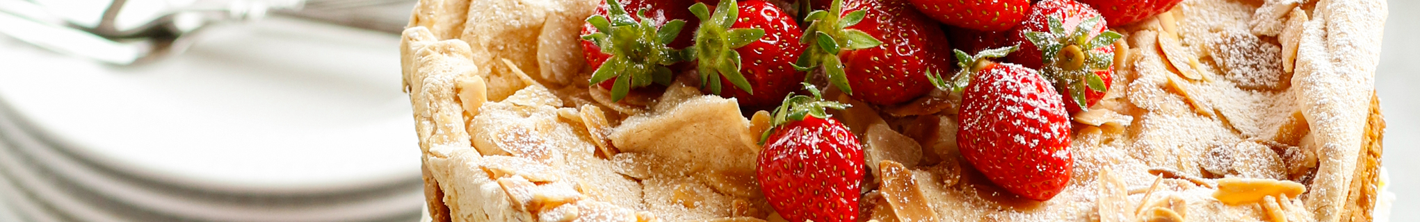 Strawberry Heaven Cake