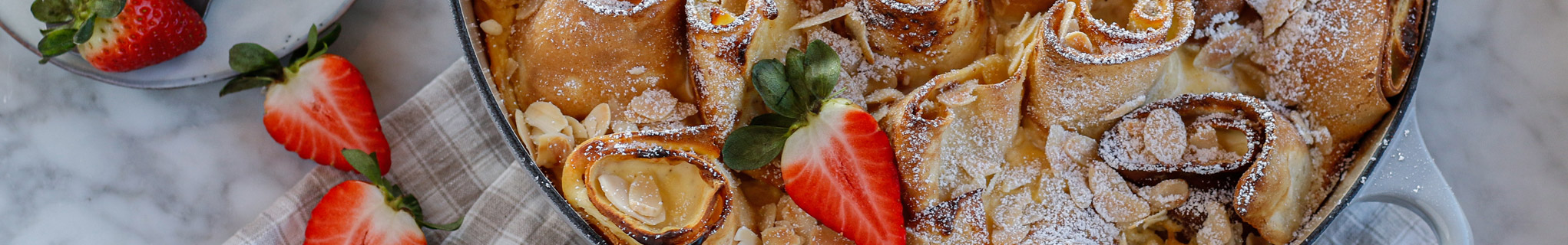 Gratinated quark pancakes with strawberry sauce-Lena Fuchs